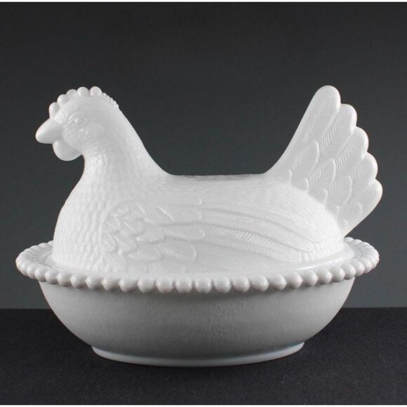 Vintage White Milk Glass Hen On Nest Covered Dish - Picture 2 of 6